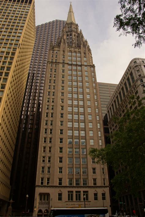 the chicago temple building